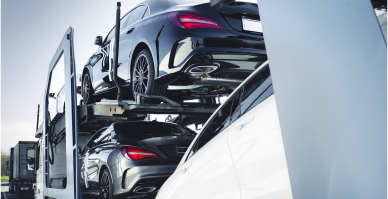 Transporte de automóveis e motos para testes